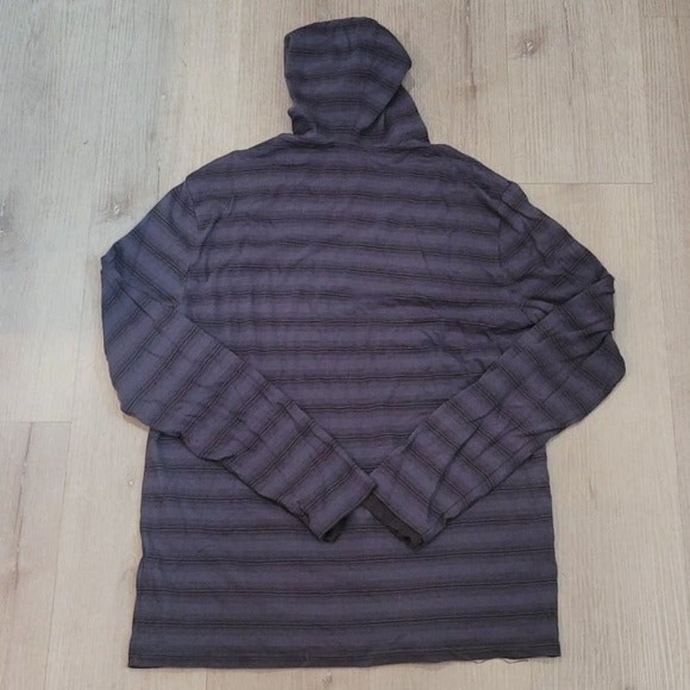 Vince Men's Small Hooded Long Sleeve Shirt - Picture 5 of 5